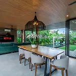 The Continental Modern Luxury 4 Bedroom Villa In Seminyak Central
