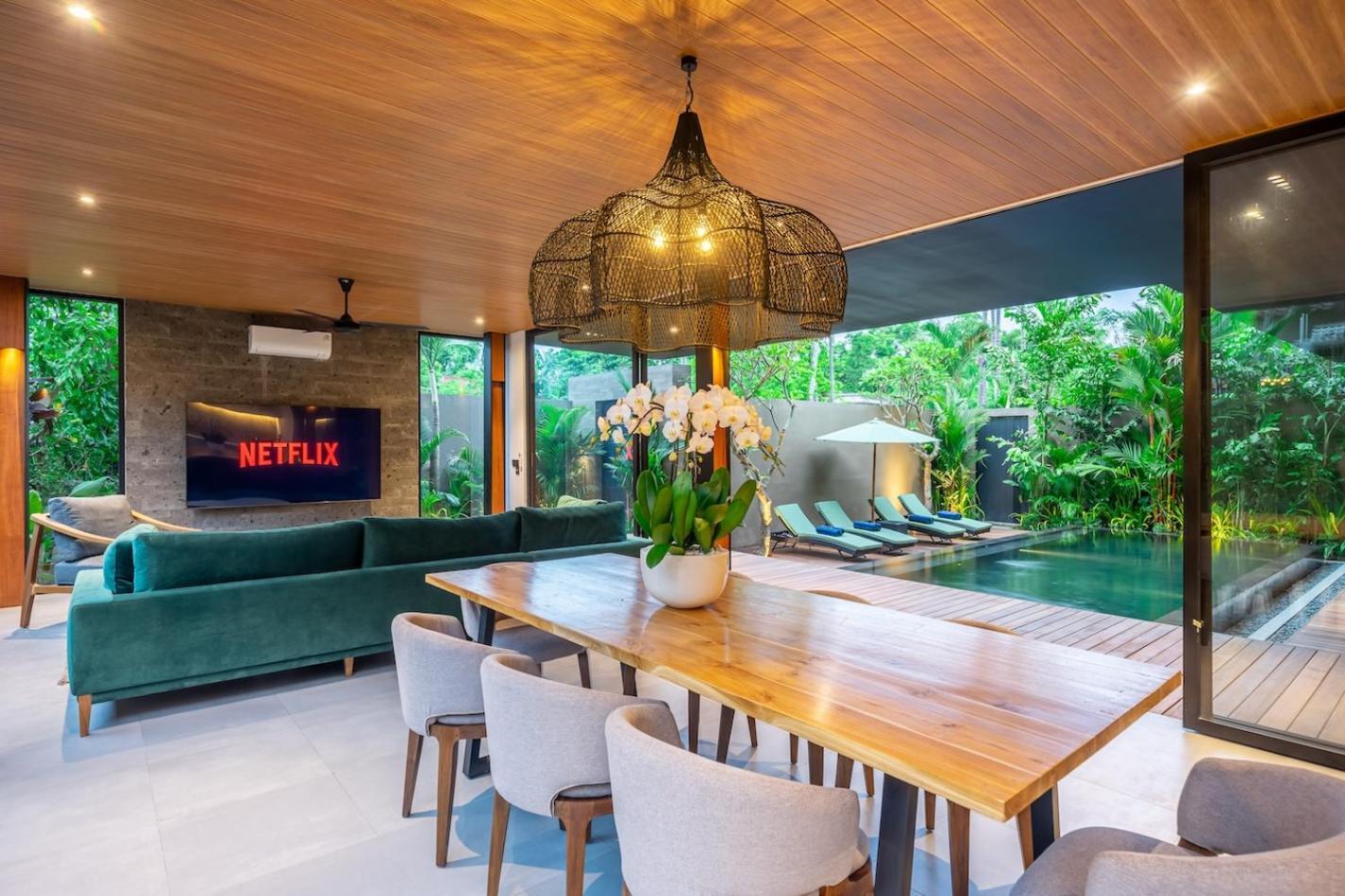 The Continental Modern Luxury 4 Bedroom In *