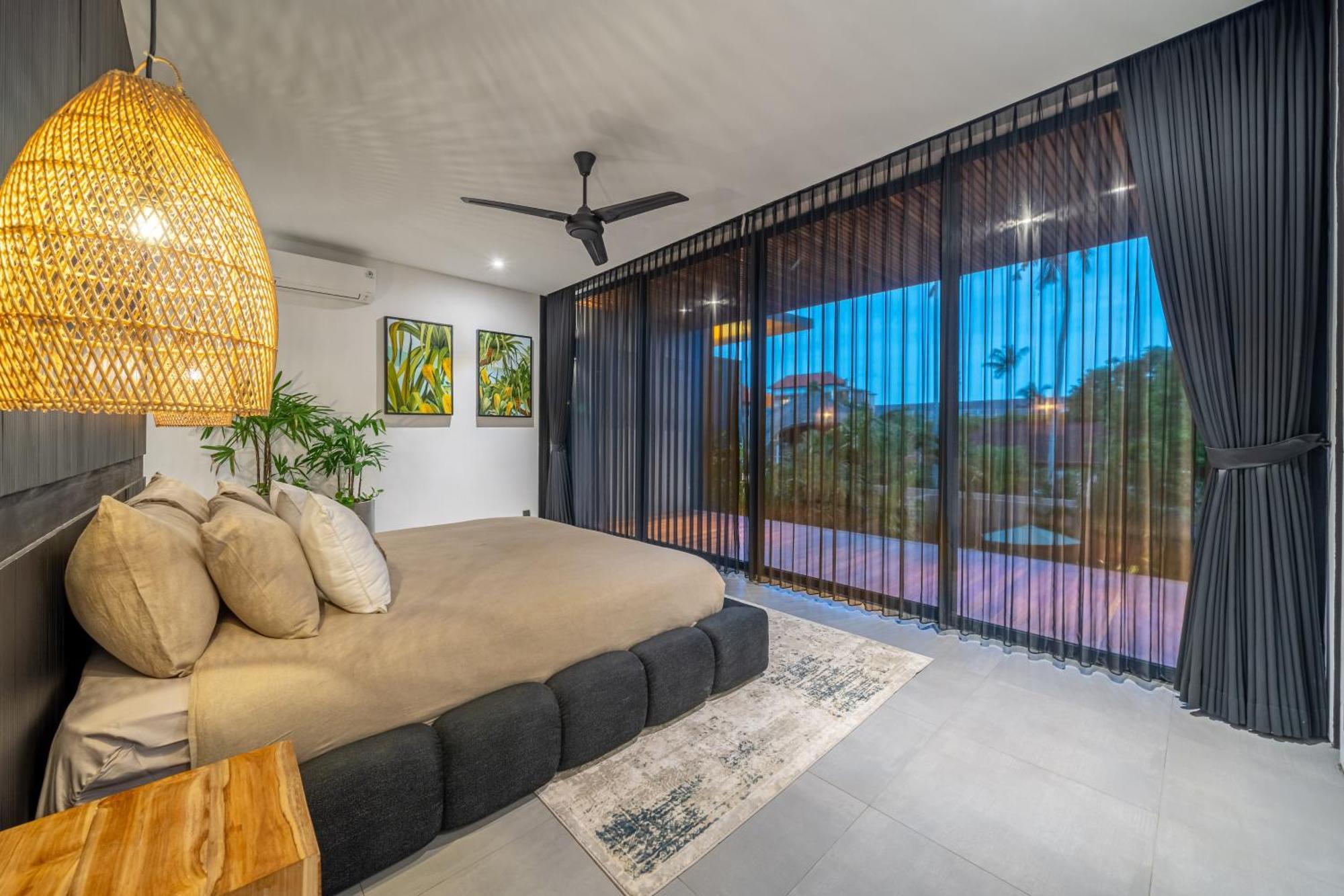 The Continental Modern Luxury 4 Bedroom In Seminyak (Bali)