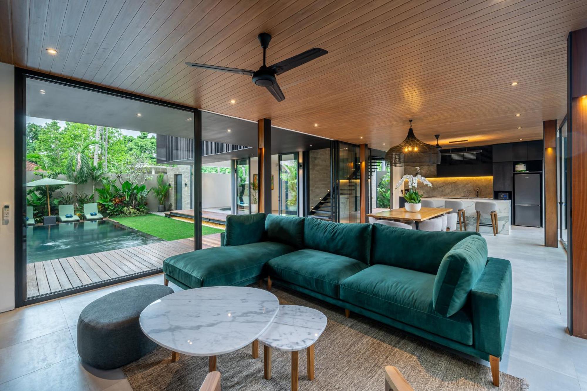 The Continental Modern Luxury 4 Bedroom In