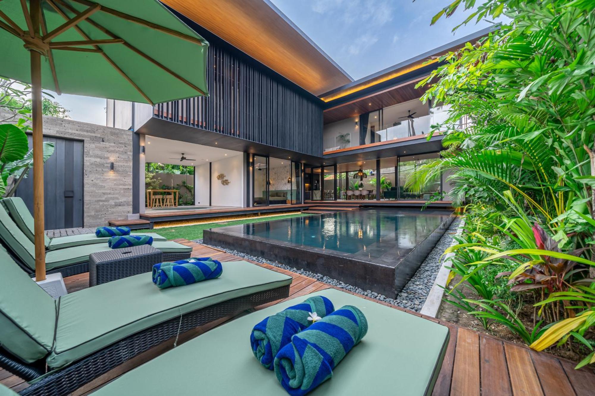 The Continental Modern Luxury 4 Bedroom In
