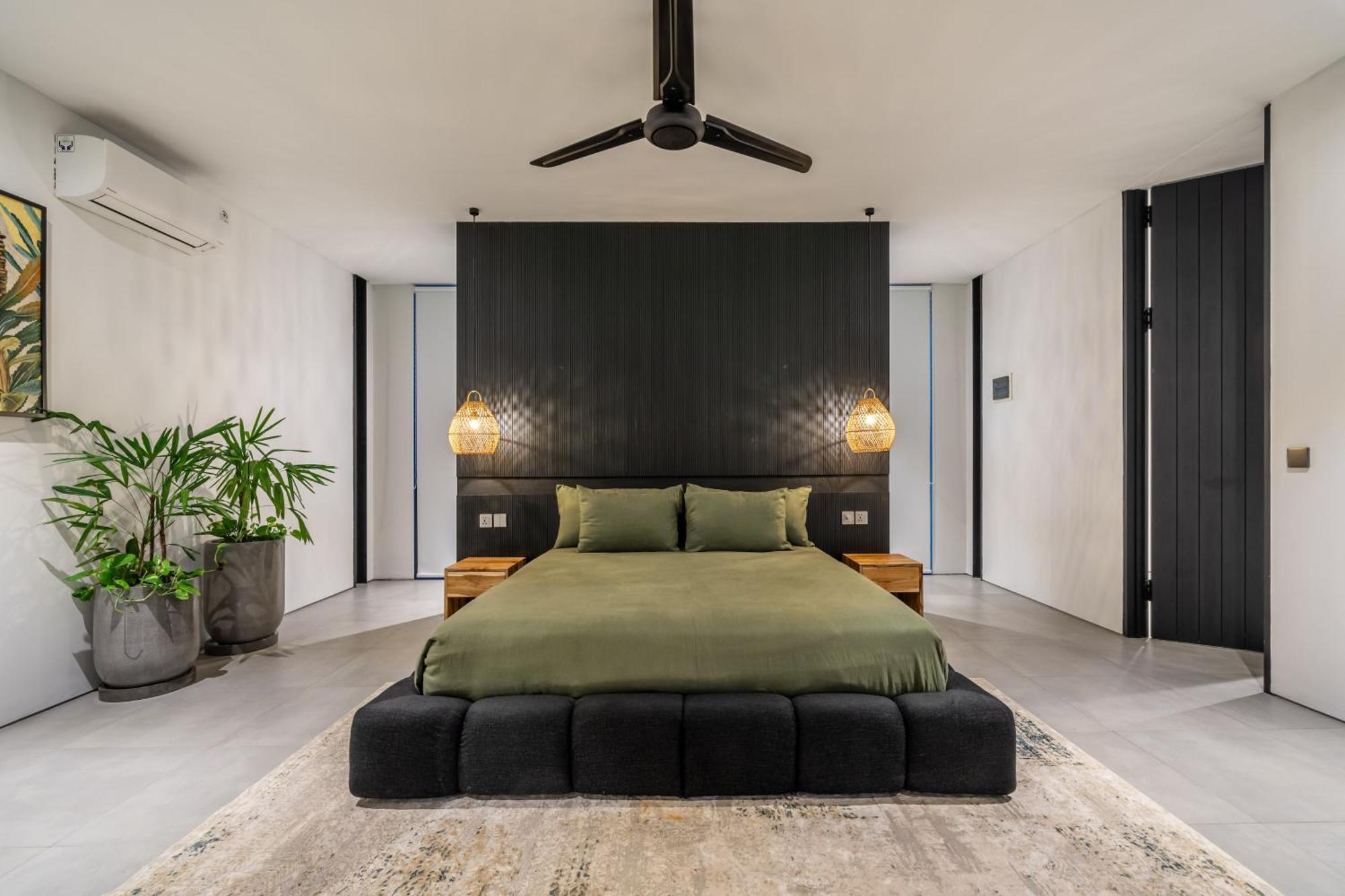The Continental Modern Luxury 4 Bedroom In Villa Seminyak (Bali)